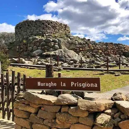 Apartmán Charming With Dreamy Terrace Arzachena