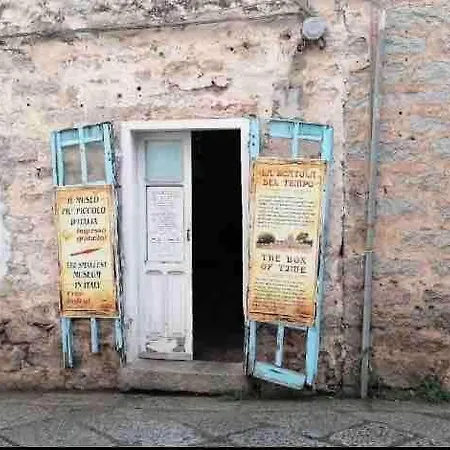 Charming With Dreamy Terrace Apartmán