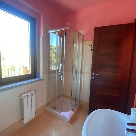 Charming With Dreamy Terrace Apartmán *